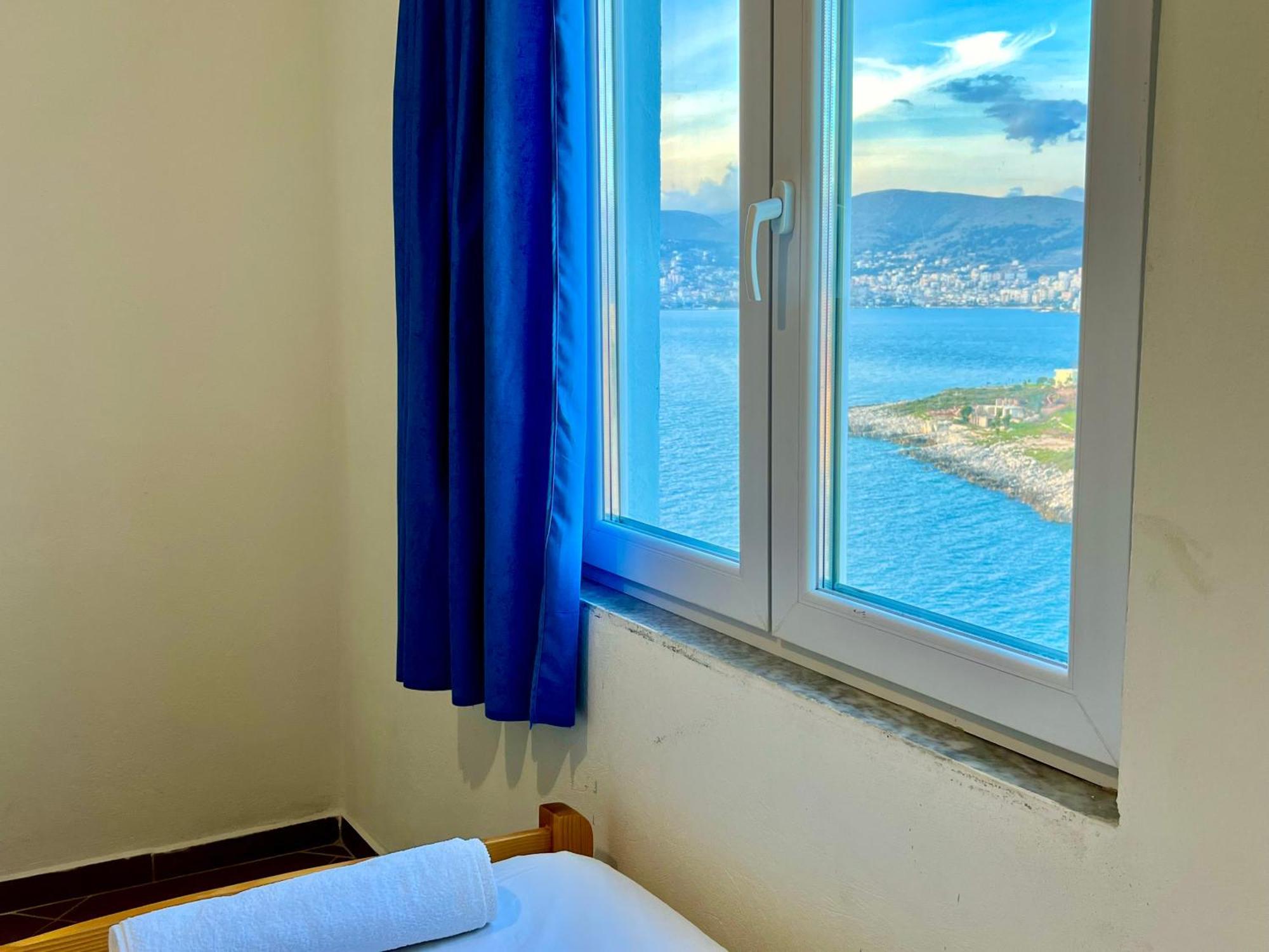 Redi'S Seaview Apartments Sarandë Exterior foto