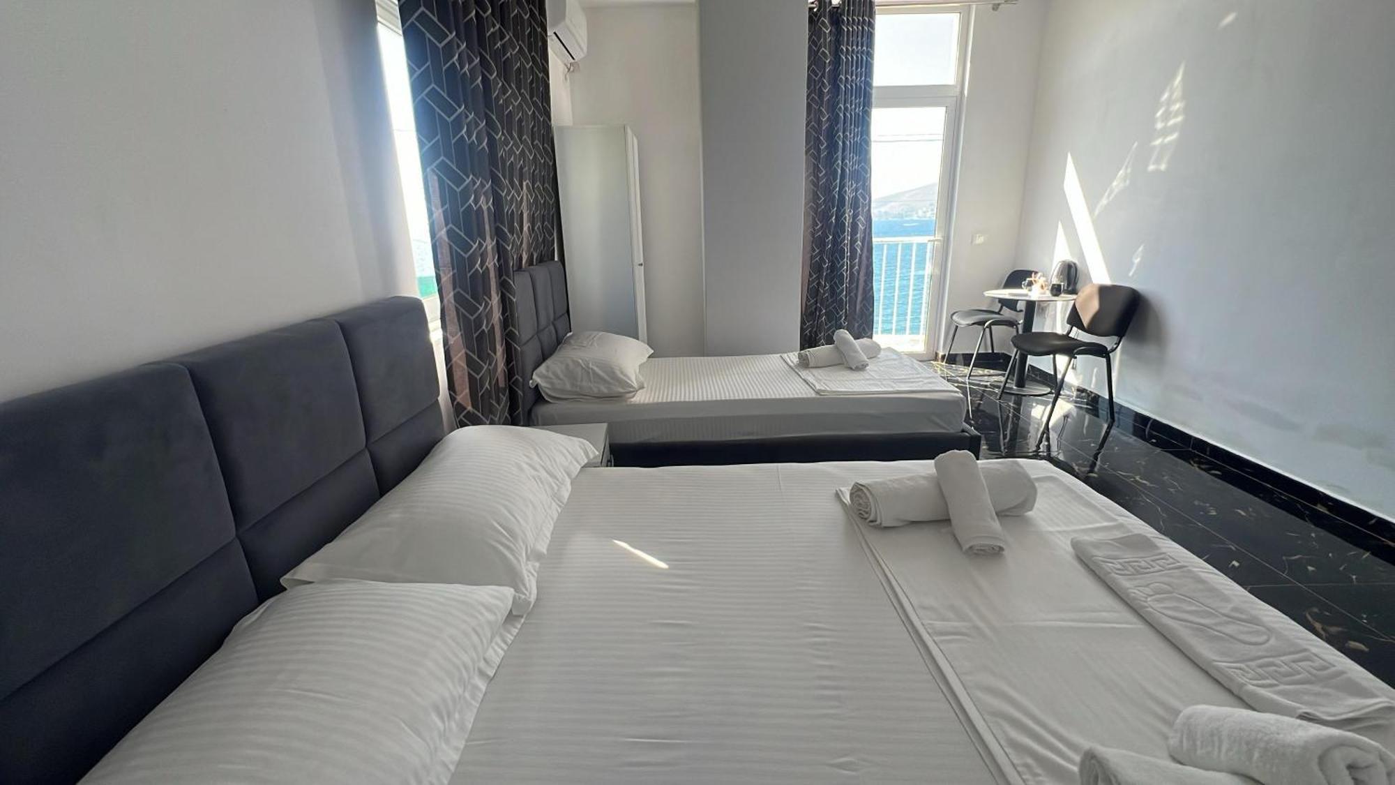 Redi'S Seaview Apartments Sarandë Exterior foto